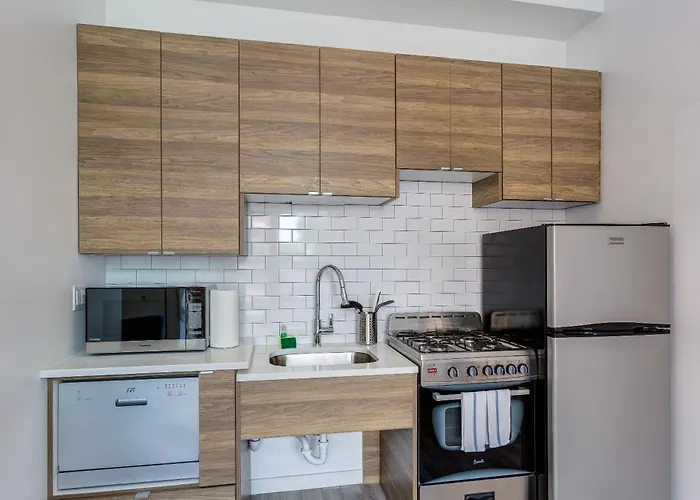 Ground Floor In By 747 Lofts Hotel *